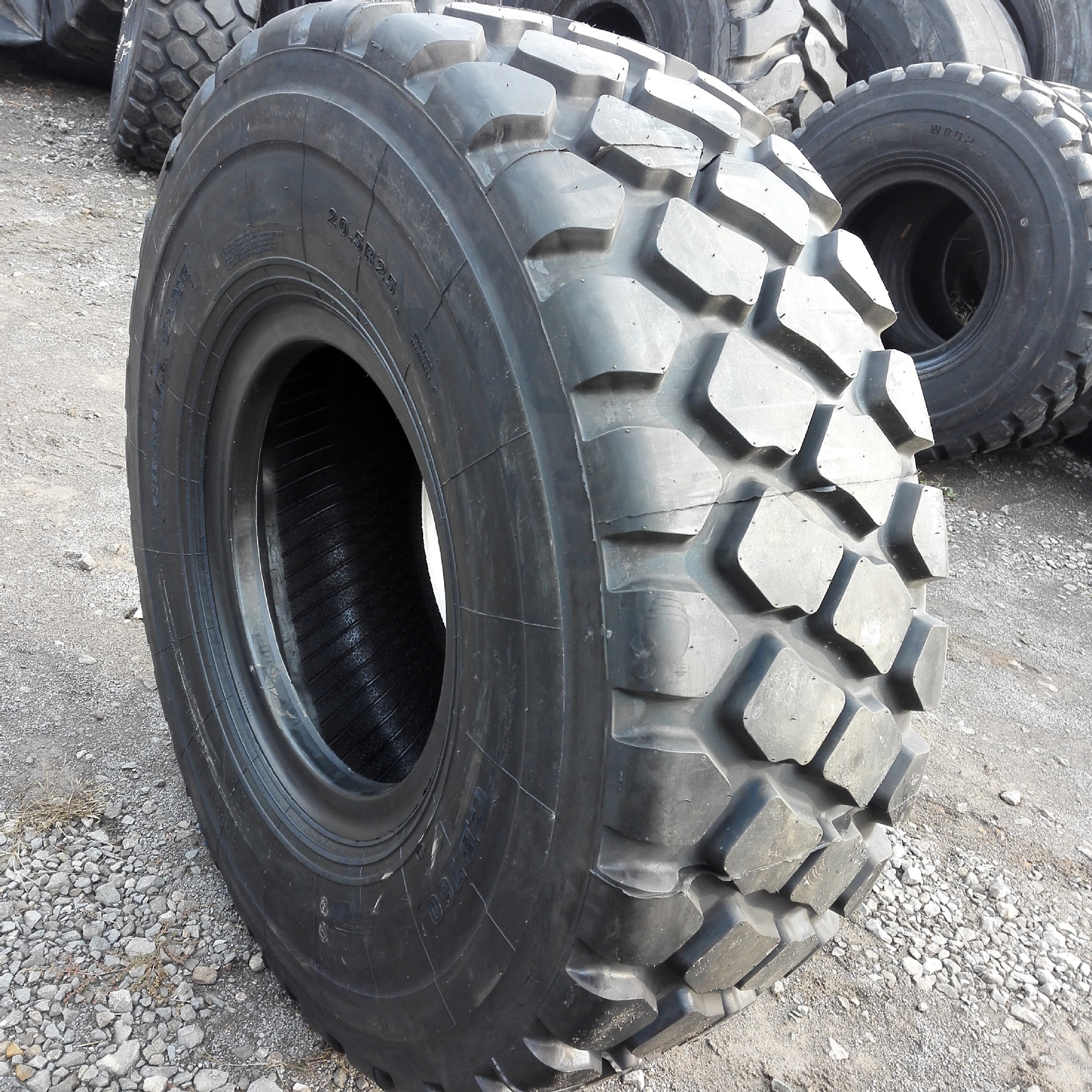 现货供应20.5R25 全钢工程装载机轮胎 40铲车轮胎真空轮胎