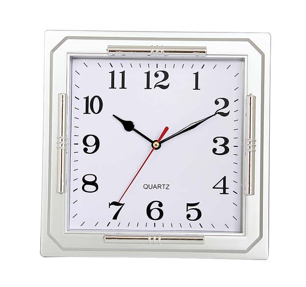 Reloj de venta directa de fábrica al por mayor de alta calidad y bajo precio varios colores reloj de cuarzo cuadrado Venta caliente precio bajo descuento