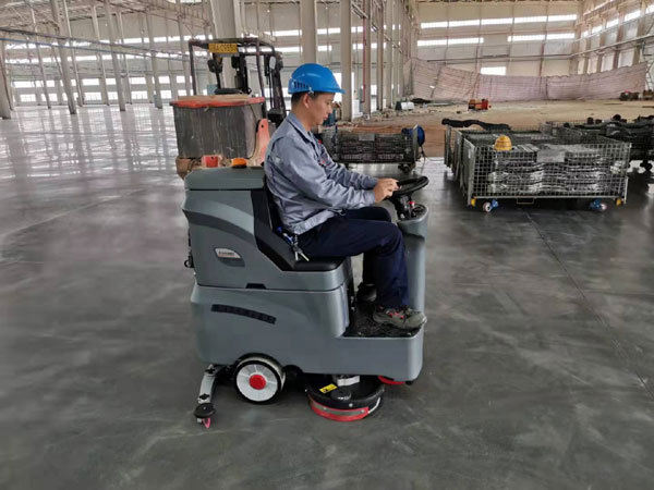 全自动洗地机,手推式电动洗地机,驾驶式拖地机,全自动擦地机,洗地吸干机,地面清洗机 全自动洗地机,手推式电动洗地机,驾驶式拖地机,全自动擦地机,洗地吸干机,地面清洗机