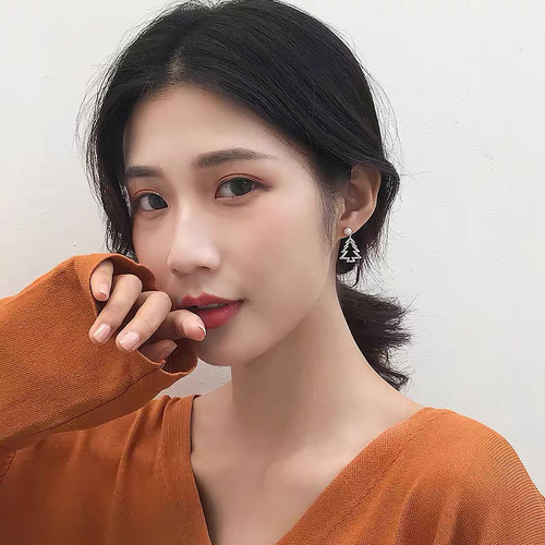 Korean version of the new S925 silver needle diamond Christmas tree earrings pearl earrings fashionable compact New Year gift women's earrings