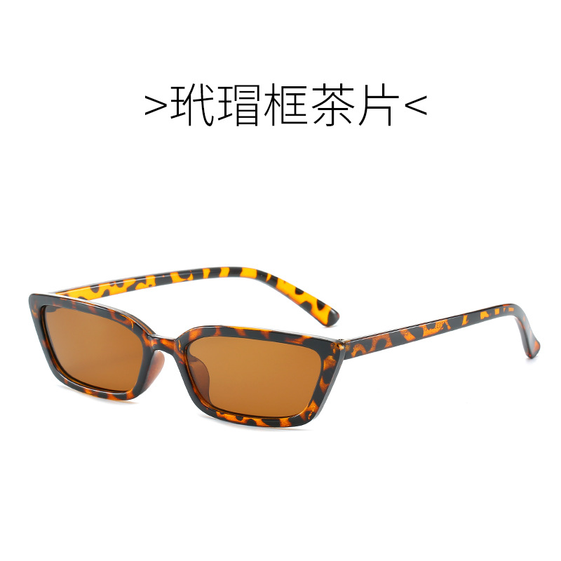 97033 transfronteriza plástico retro gato oreja gafas de sol Nueva moda europea y americana transparente color océano pieza pequeño marco gafas de sol