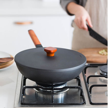 Ancient Pharaoh iron pot set household wok three-piece set non-stick pot universal soup pot frying pan milk pot wholesale