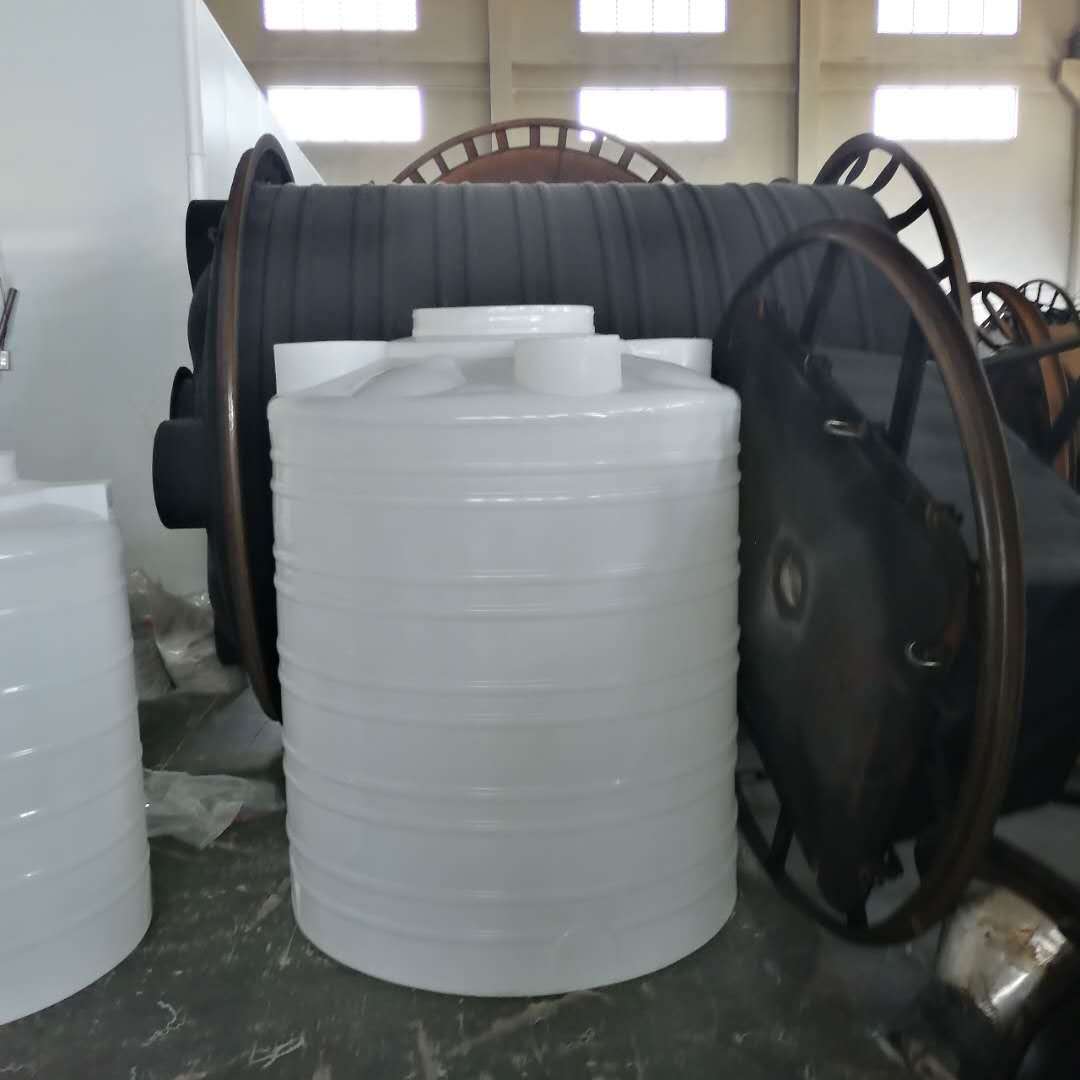 2吨白色塑料水塔 2000升PE水箱 加厚食品级搅拌桶厂家批发