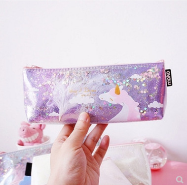 Korean-style girl's heart unicorn wing pen bag, fashionable and cute leather stationery bag for students, small fresh and stylish storage bag