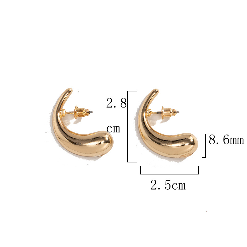 Fashion Moon Shape Golden Earrings display picture 1
