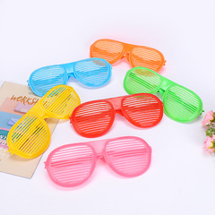 Cross-border Western real color blinds exaggerated large glasses Halloween carnival fan costume party prop