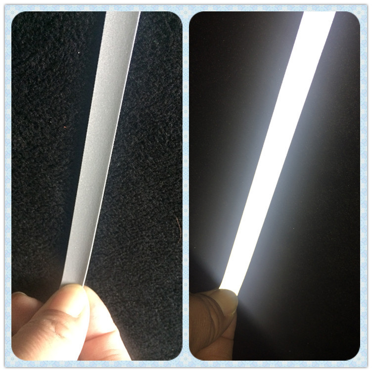 现货批发1~5cm化纤反光布耐水洗斜切高亮反光条 校服装反光包边条-阿里巴巴