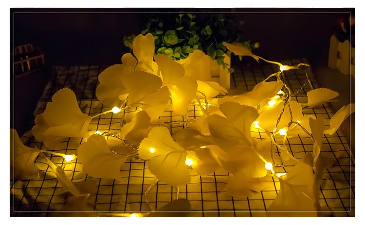 Romantique Feuille De Ginkgo Pvc Fête Guirlandes Lumineuses 1 Jeu display picture 1