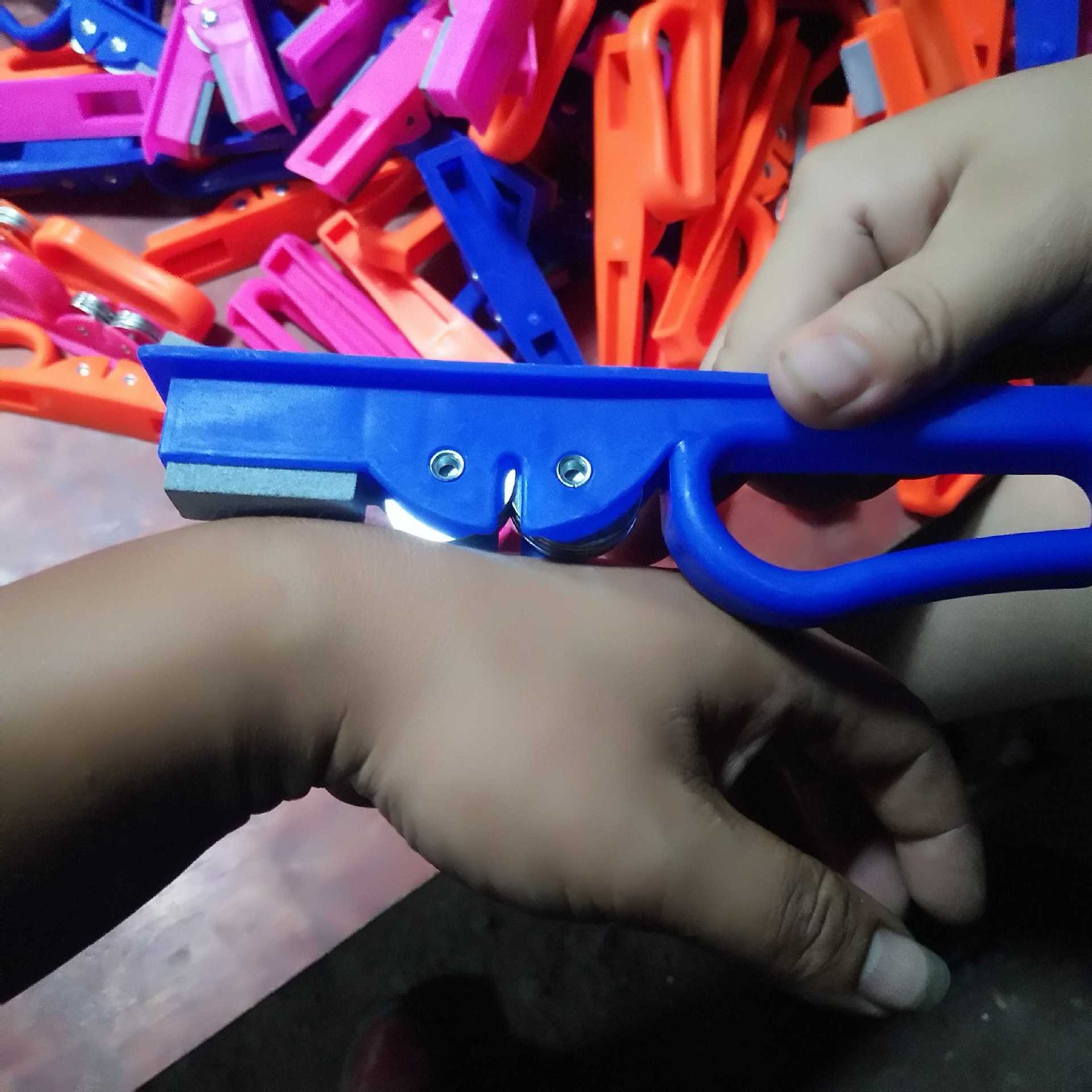 批发按摩器,磨皮器,磨刀器,磨刀石手玩神器|ms