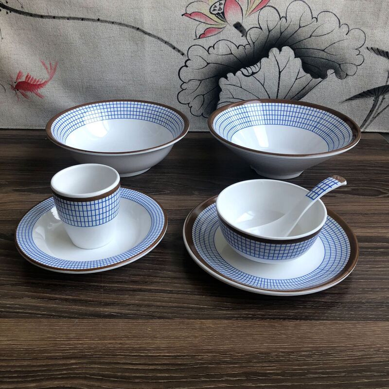 LOGO Shop Famous Fish Graphic Fire Powder Bird Hotel Restaurant Hotel Table Set of Four-Piece Set of melamine Imitation Porcelain Tableware Set