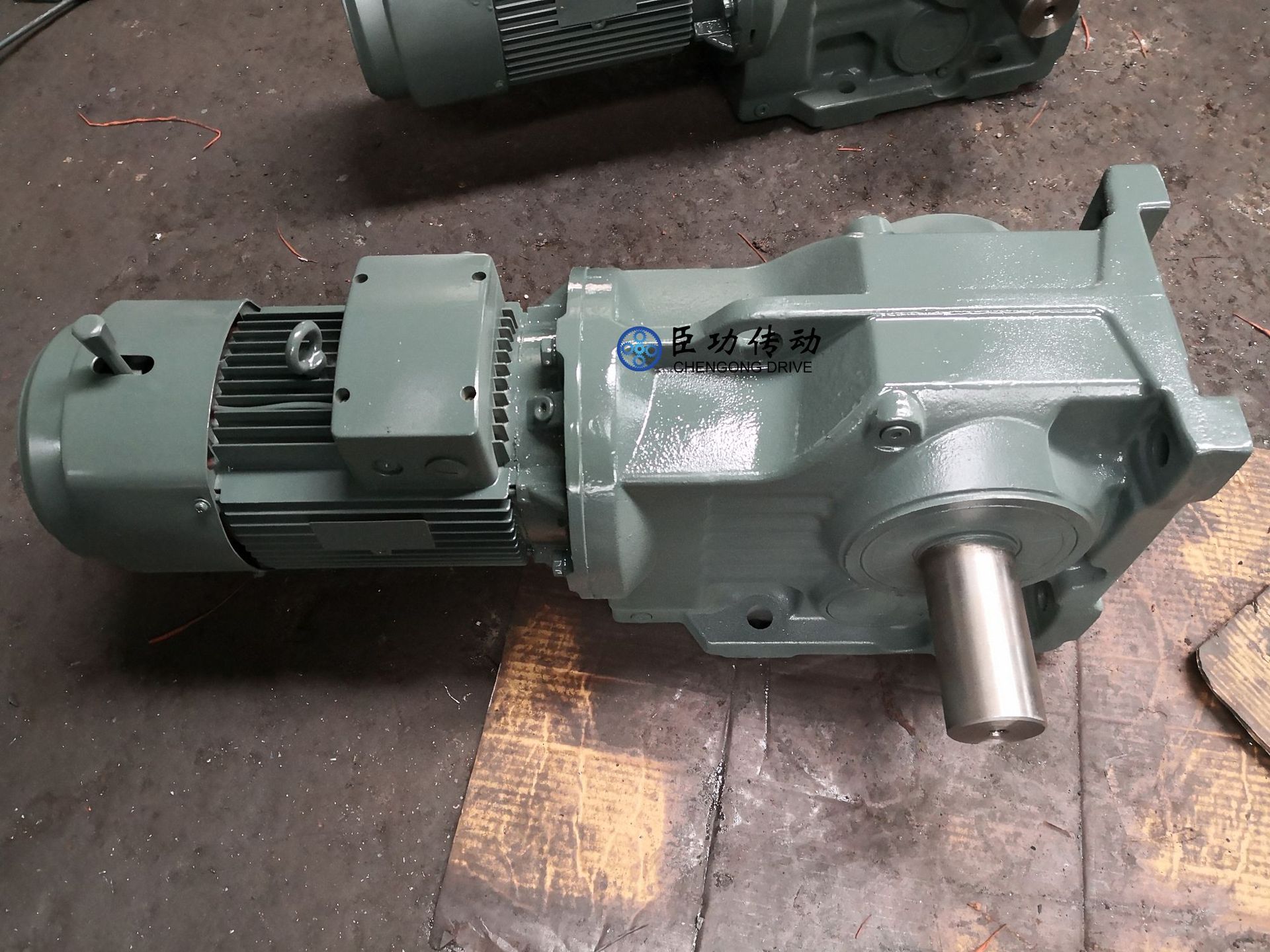 GONGCHEN/GK77-Y2.2-4P-97.05-M1-0-B