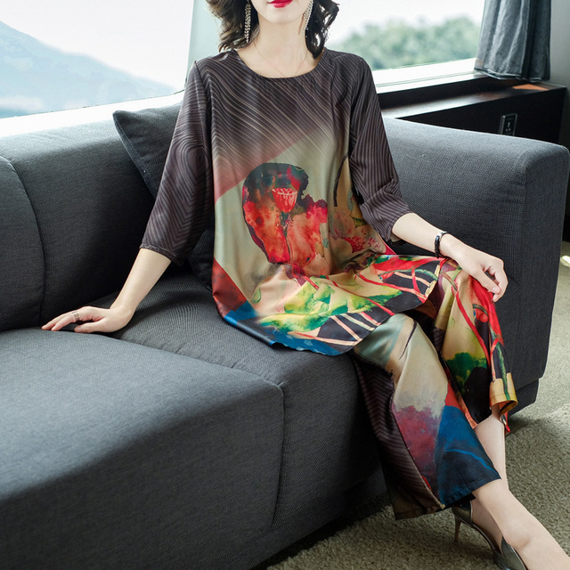 Autumn New Printed Top Nine-cent Broad-legged Pants Two-piece Suit 