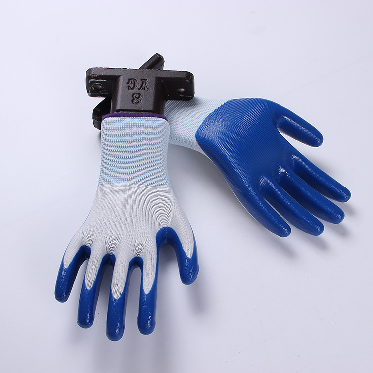 31---32克白纱蓝尼龙丁腈手套 透气防磨浸胶劳保手套 厂家批发