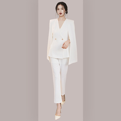 2019 spring and autumn new pattern Aristocratic temperament sexy Shawl cloak design Domineering Self cultivation Short coat 9968