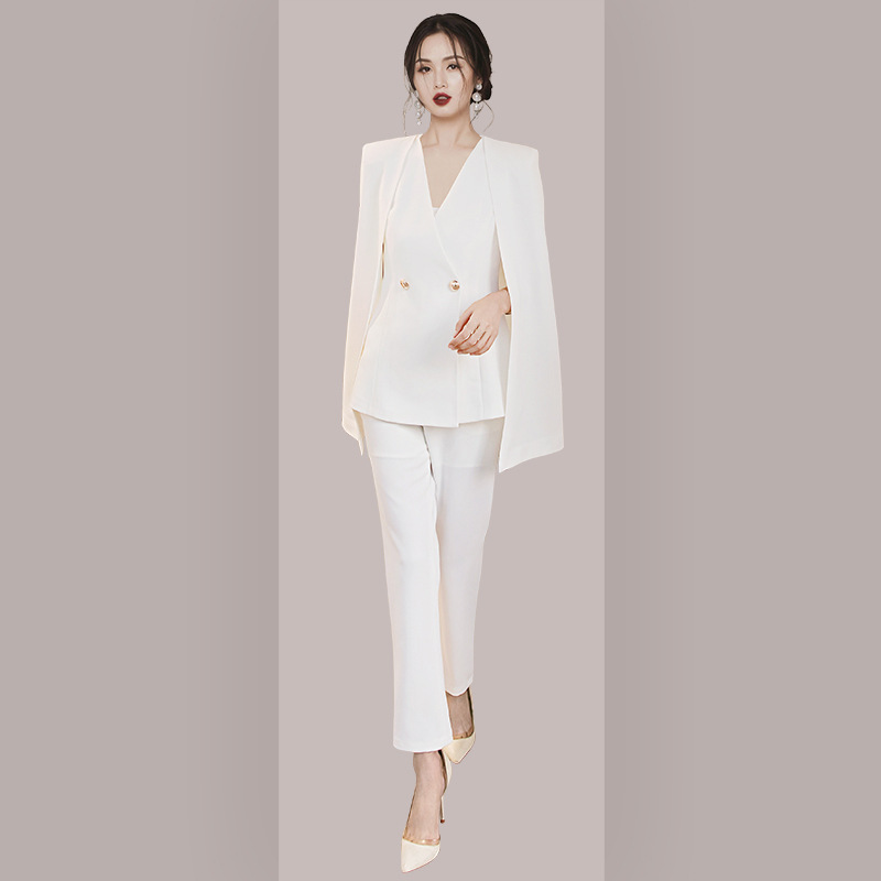 2019 spring and autumn new pattern Aristocratic temperament sexy Shawl cloak design Domineering Self cultivation Short coat 9968