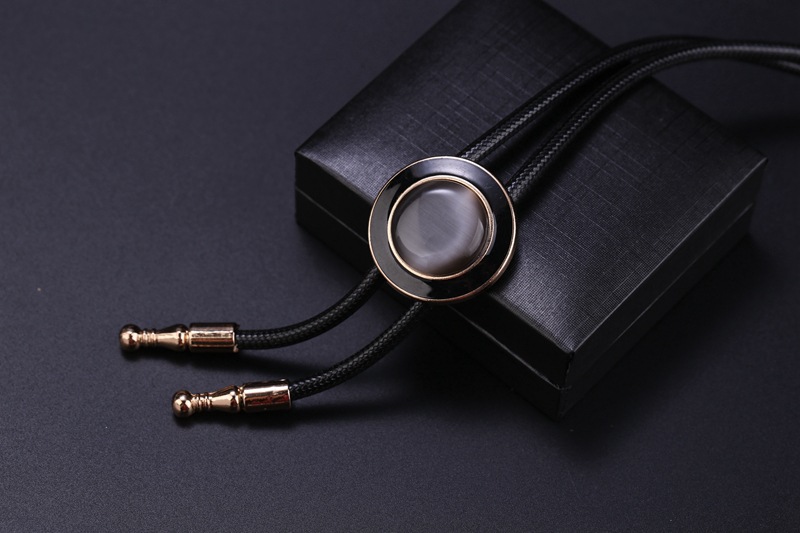 Moda coreana águila barroco polo corbata traje camisa joya pajarita collar ventas directas de la fábrica