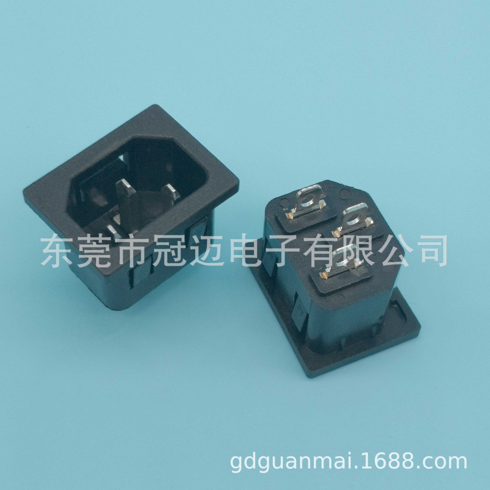 DB-14-5F 电源插座 品字插座 C14 卡扣3.0 PDU 桌面插座31*24mm