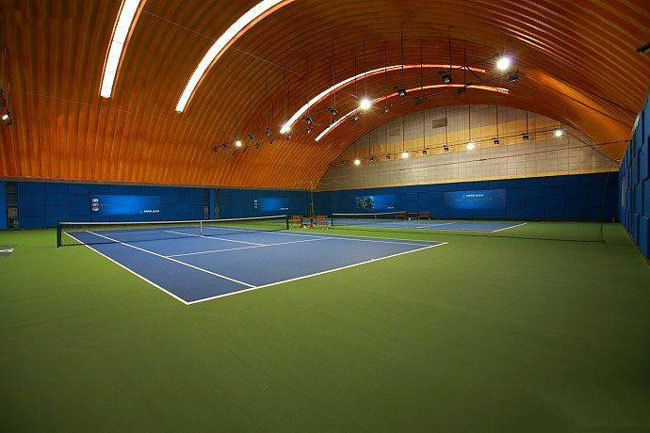 体育运动场馆的地面清洁保洁方案 体育运动场馆的地面清洁保洁方案