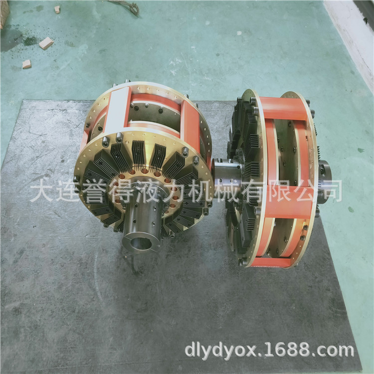 大型刮板机用的永磁偶合器来自大连磁力耦合器厂定制款YCOX