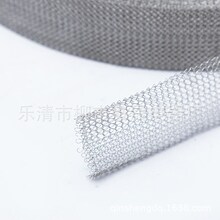 �~�W����3���� ���F�������ξW ���s��|���g���^�����~���ξW