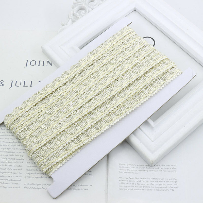 White, 12meter