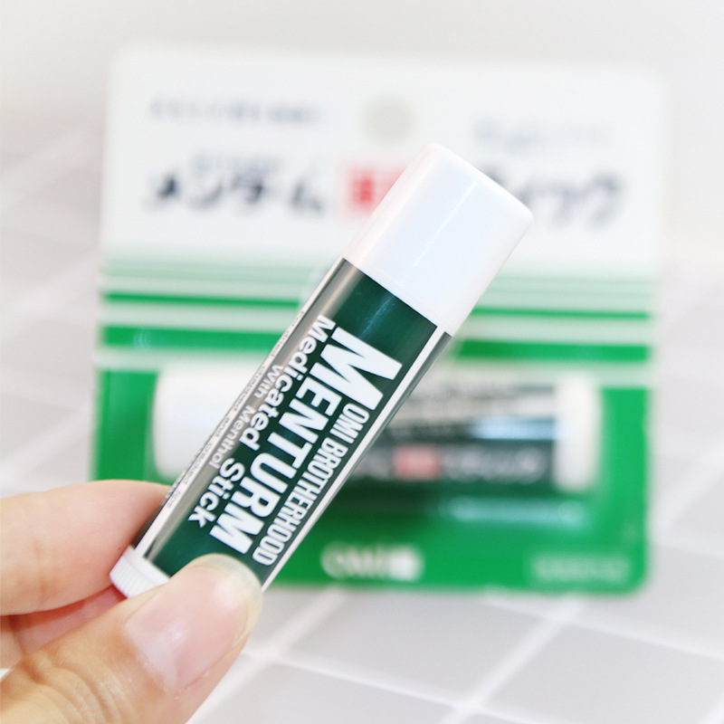 日本进口原装OMI近江兄弟薄荷润唇膏无色滋润保湿修复防干燥脱皮