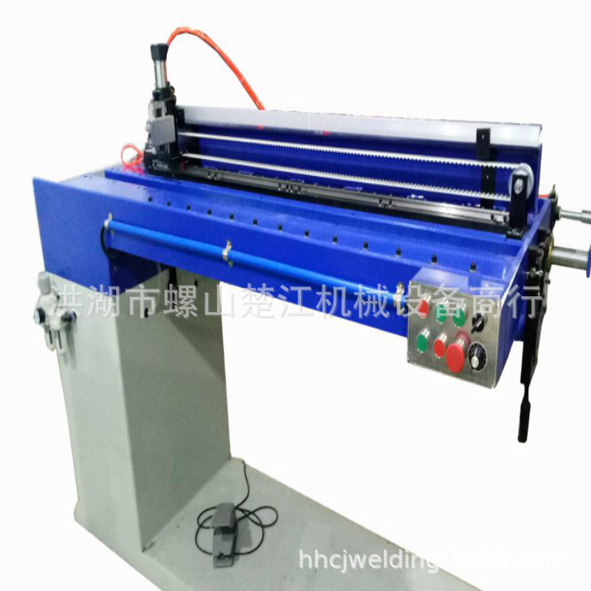 1.3米白铁马口铁风管直缝焊机 通风设备自动氩弧焊接设备