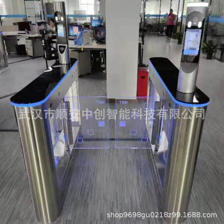建筑工地圆柱平板动态人脸识别闸机实名制门禁考勤机人行通道闸机