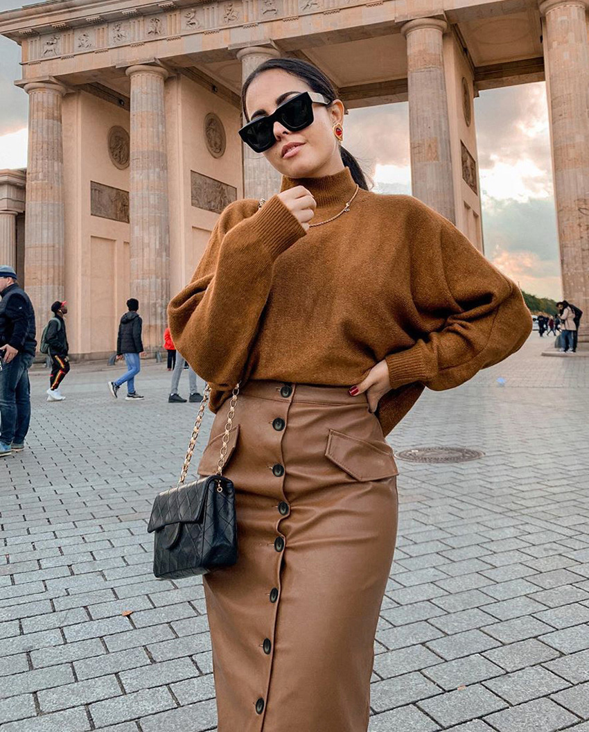 70974714_147196706513564_28909