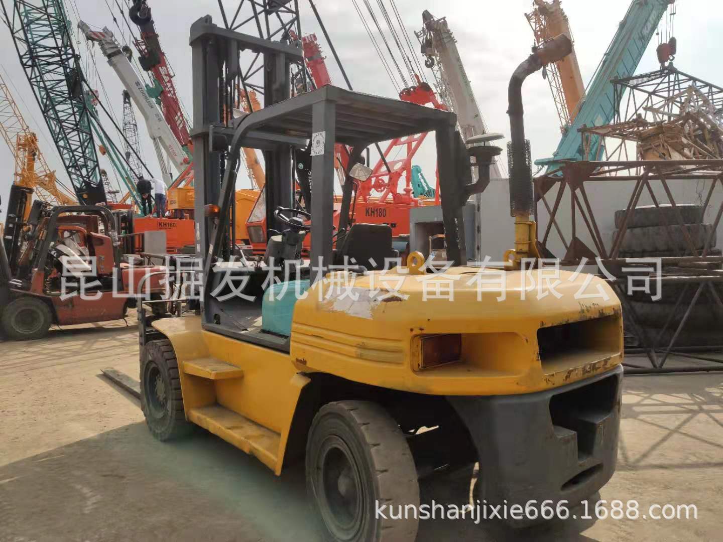 二手小松7吨叉车，二手小松7吨高门架叉车，升高5米