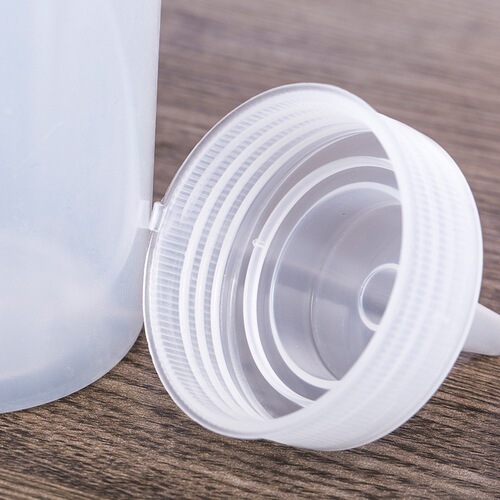 Squeeze sauce bottle ketchup with scale plastic seasoning bottle pointed mouth bottle jam bottle wholesale salad dressing squeeze bottle