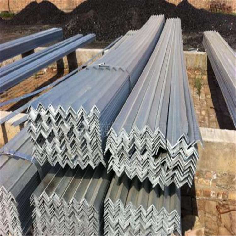 厂家直销 等边 镀锌角钢 热镀锌角钢 Q235 现货 规格齐全