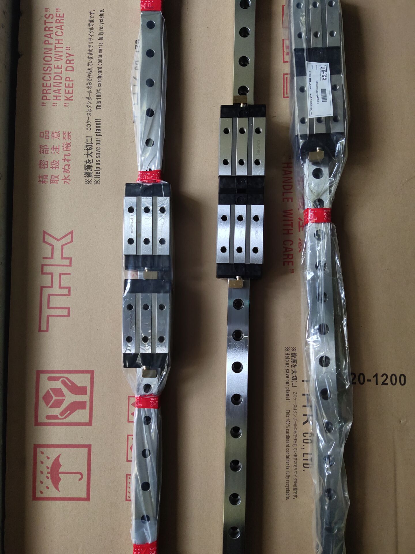 THK直线导轨THK滑块 SVR65C SVR65LC SVS25C SVS25LC SVS30C