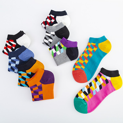 Spring and summer new men's socks trendy 9-color quadrilateral series men's European and American version boat socks men's socks casual socks wholesale