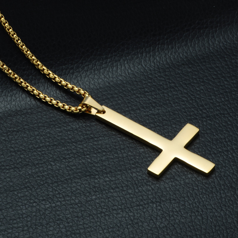 Retro Stainless Steel St. Peter's Inverted Cross Pendant Necklace Wholesale Nihaojewelry display picture 8