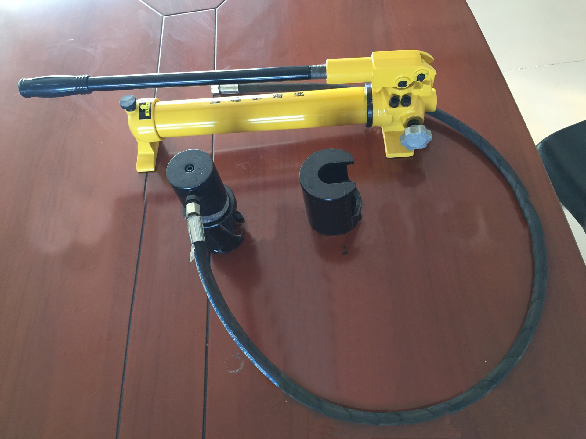 手动大车球头拆卸器   气动、手动液压球头拆卸装器