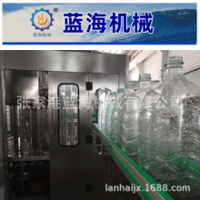 С�ʹ�Ͱˮ���b���a�� Ͱ�bˮ���b�C ��Ͱˮ�_ϴ���b���wһ�w�C