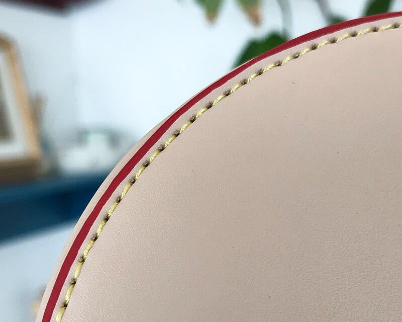 1-0626131包邮新款满印字母薯条水桶包一件代发