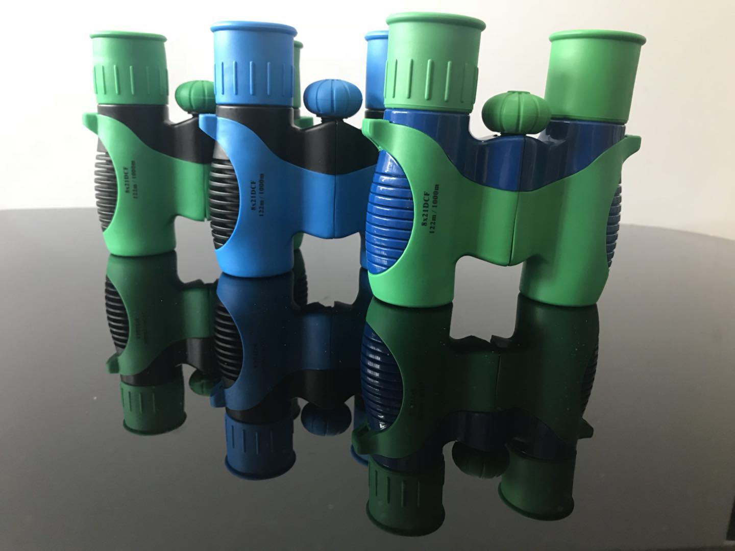 新款全学8X22高清儿童双筒望远镜8X21/10x22便携孩子户外望远镜