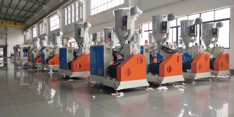 销售各类塑料机器 管材挤出机 型材挤出机 片材挤出机 厚板挤出机