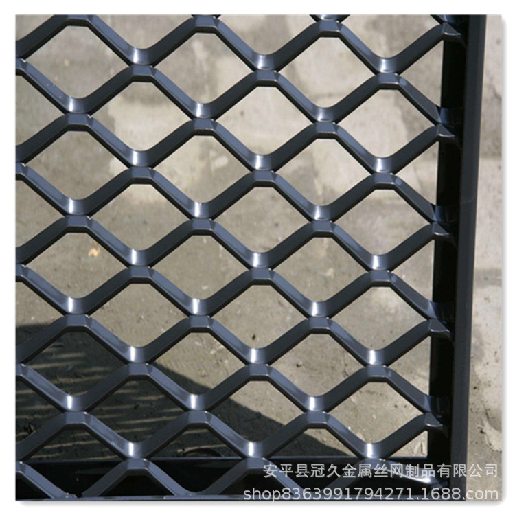 供应脚手架用钢板网拉伸冲压菱形钢板网加他网建筑防滑钢笆网