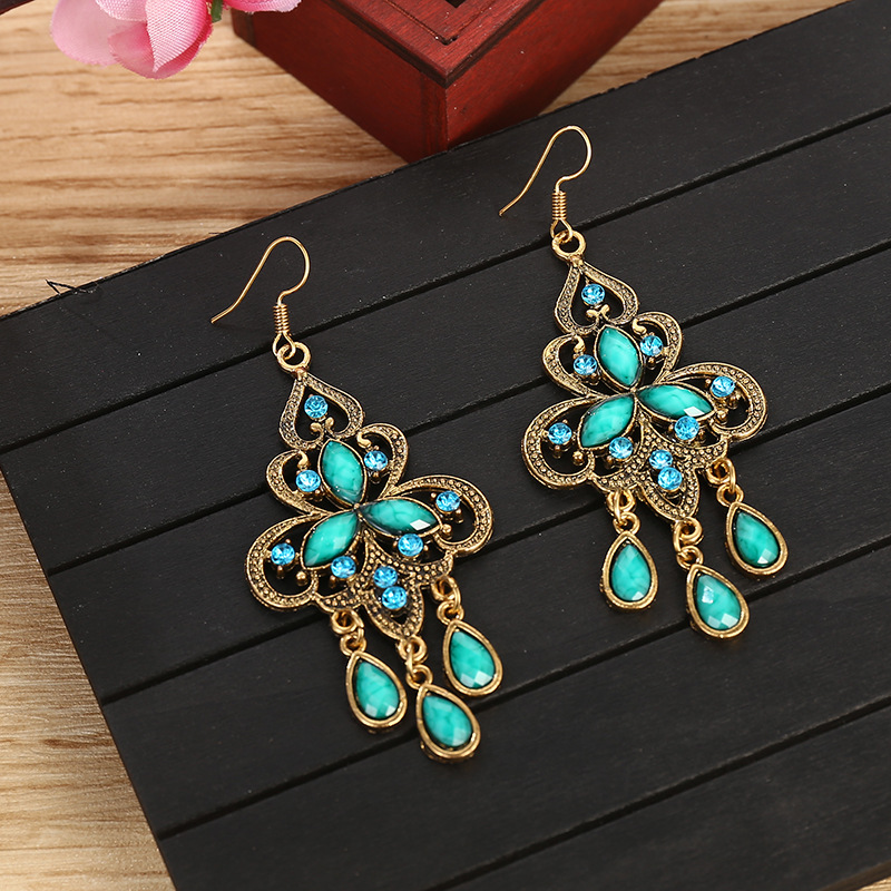 1 Pair Ethnic Style Water Droplets Metal Plating Inlay Artificial Gemstones Women's Drop Earrings display picture 3