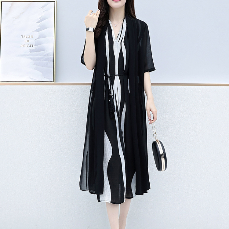 Costume femme UNE GéNéRATION en Mousseline - Ref 3335694 Image 4