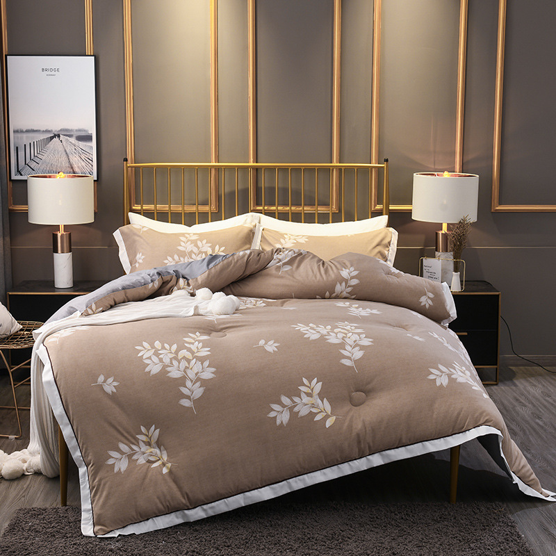 廠家直銷2019新品生態棉印花冬被加厚磨毛秋冬禮品被 批發零售