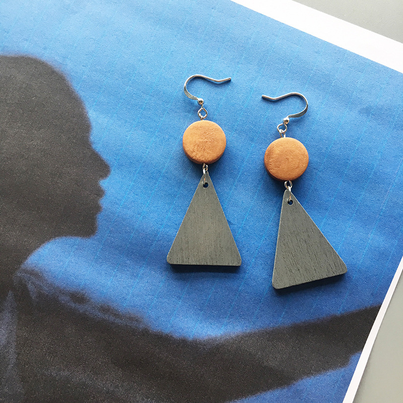 4582585169_2087712849