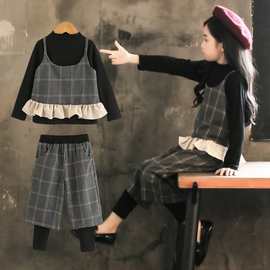 女童春装套装2022新款中大童韩版洋气打底衫格子吊带棉麻三件套潮