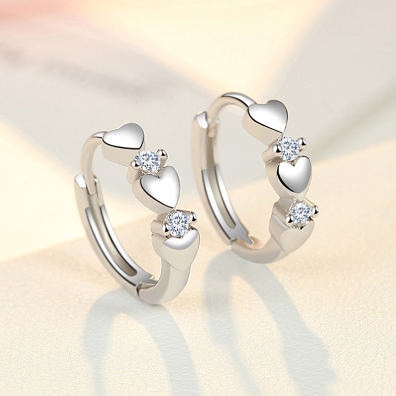 Korean version of the temperament personality heart-shaped zircon ear ring female big ear routine earrings manufacturers jewelry wholesale