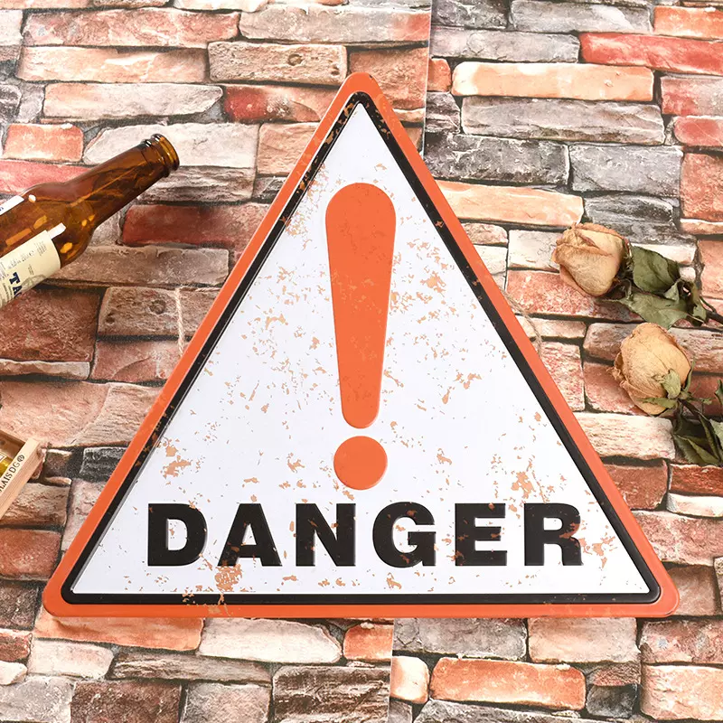 三角形警示复古铁皮画 家居创意装饰仿古壁饰 光面马口铁皮标语