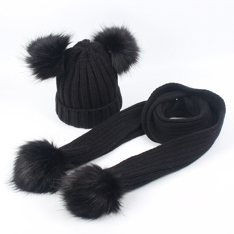Children's woolen scarf