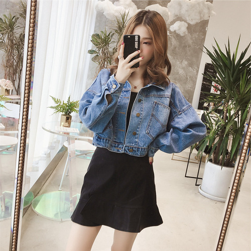 Spring and autumn new denim jacket for female students, Korean style loose BF short style, versatile, slimming, Harajuku style top, trendy for women